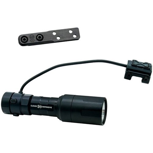 Die REIN 3.0 Micro bietet 1000 Lumen, 95.000 Candela, Dual-Fuel Kompatibilität und eine IPX-8 Wasserdichtigkeit – die perfekte Waffe für maximale Leistung!
