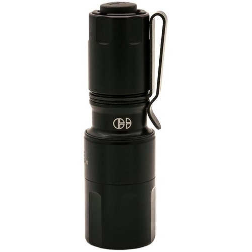 Die MCH-HC Micro Taschenlampe bietet 800 Lumen, 60.000 Candela, Dual Fuel Kompatibilität und ist IPX-8 wasserdicht – perfekt für jede Situation!