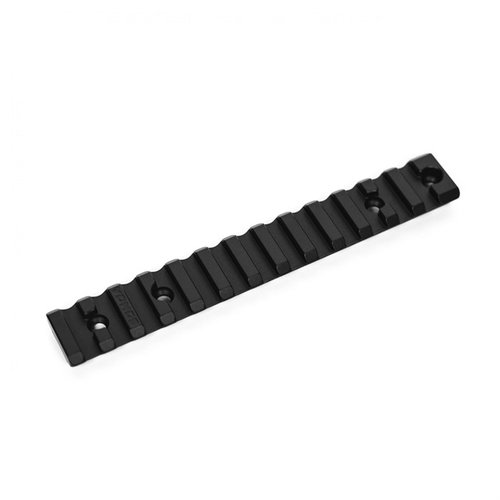 Die SCOPE RAIL PICATINNY für Ruger® American bietet präzise Passform, hohe Stabilität und 20MOA Neigung für längere Schüsse – perfekt für dein Gewehr!