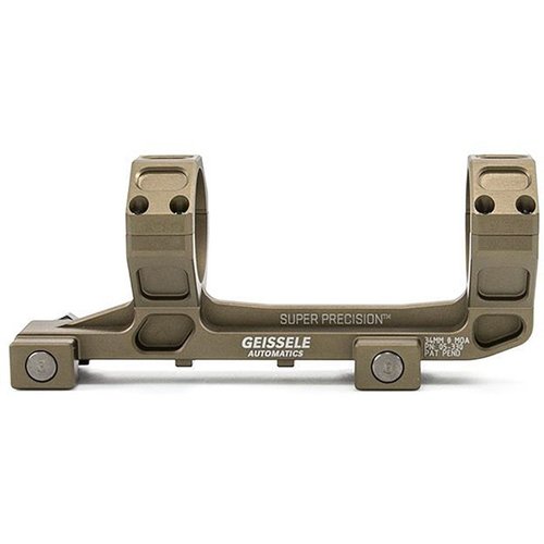 Die Geissele Super Precision AR-15 Montagen bieten maximale Stabilität mit 1.400 Pfund Klemmkraft, gefertigt aus einem Stück 7075-T6 Aluminium für perfekte Rückkehr zur Null.