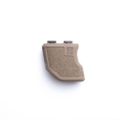 Der TIGER CLAW M-LOK VERTICAL FORWARD GRIP bietet ergonomisches Design, 10-Grad-Winkel und verbesserte Handhabung für präzises Schießen mit deinem Gewehr.