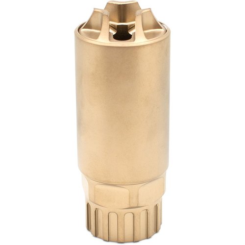 Der ICARUS BLAST DIFFUSER leitet den Rückstoß nach vorne, schützt deine Mündungsgeräte und ist mit allen Rearden Mündungsgeräten kompatibel.