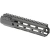 Der MOD 4 Handguard von Aero Precision bietet robuste 6061-T6 Aluminiumkonstruktion, 7-seitigen M-LOK™ und verstärkte QD-Sockets für maximale Anpassungsfähigkeit.