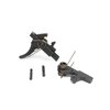 Vervollständige deinen Build mit dem LMT 5.56MM Lower Parts Kit, das aus hochwertigen, 100% amerikanischen Teilen besteht und legendäre LMT-Qualität bietet.