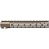 Das ATLAS R-ONE Handguard bietet eine leichte Konstruktion aus 6061-T6 Aluminium, ein schlankes Profil und das robuste ATLAS Befestigungssystem für maximale Stabilität.