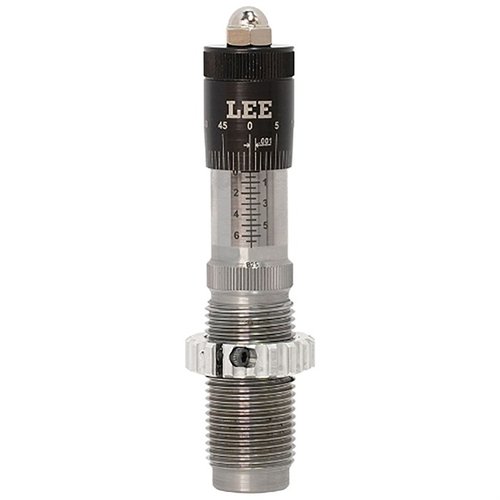Der LEE PRECISION RIFLE MICROMETER BULLET SEATING DIE bietet präzise, einstellbare Sitztiefe, eine schwimmende Bullet Guide und ermöglicht gleichzeitiges Setzen und Crimpen.