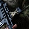 Der LERNA Optic Mount Kit für AIMPOINT® ACRO bietet eine höhere Optik für bessere Zielerkennung, mehr Beweglichkeit und erhöhte Situationswahrnehmung.