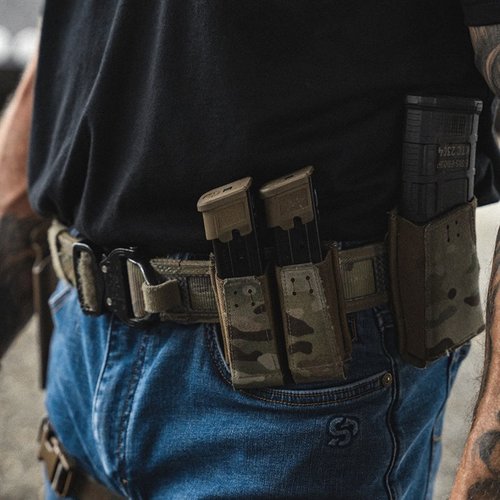 Das GBRS Group Assaulter Belt System V3 bietet ein leichtes, flexibles und stabiles Tragesystem mit MOLLE-Kompatibilität für Zubehör und Holster.