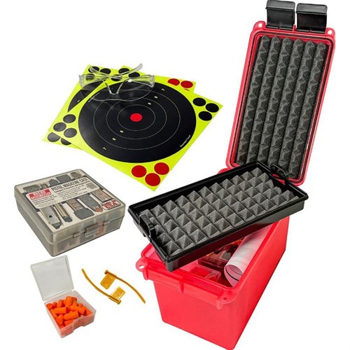 Das MTM PISTOL RANGE KIT bietet alles für deinen Schießtag: eine wasserfeste Box, gepolstertes Fach, Platz für 5 Magazine, Schutz für Augen und Ohren sowie Zielscheiben.