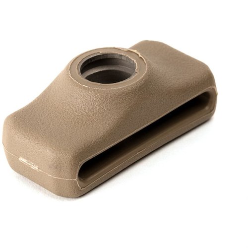Der BURNSED SOCKET ADAPTER verwandelt deinen Vickers Combat Applications Sling in einen 2 zu 1 Point um, ideal mit Push Button Sling Swivel oder RED Swivel.