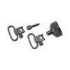 Füge schnell und ohne Gunsmithing Sling Swivels zu deinem Rem 870 hinzu. Der Austausch-Magazinkap hat bereits einen Swivel-Stift installiert.