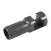 Die HAMMER EXTENSION 2456 von UNCLE MIKES bietet einen sicheren Griff für externe Hammergewehre, ideal für niedrige Zielfernrohre und einfach zu montieren.