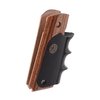 Die 1911 AMERICAN LEGEND GRIPS bieten echtes Holzgefühl kombiniert mit der Kontrolle von Gummi, ideal für präzises Schießen und maximalen Komfort.
