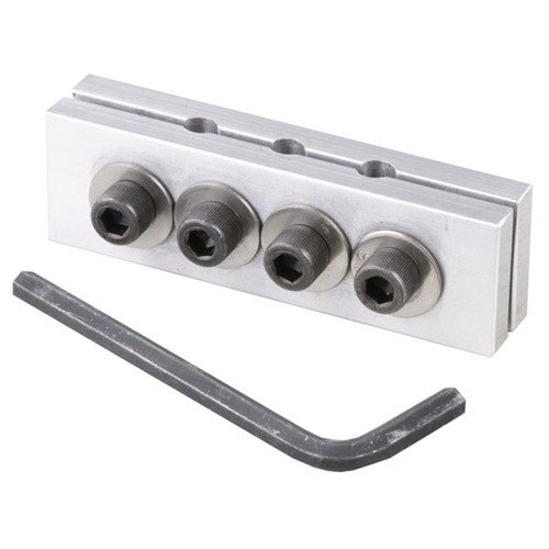 Mit dem UNIVERSAL EXTRACTOR ROD WRENCH kannst du Schraubenauszüge schnell und ohne Beschädigungen an deinem Revolver entfernen und wieder anbringen.