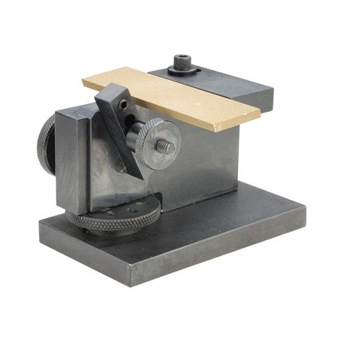 Mit dem SERIES II STONING FIXTURE erreichst du präzise, wiederholbare Ergebnisse für einen perfekten Abzug bei Halbautomatikwaffen. Anpassbare Adapter für optimale Einstellungen!