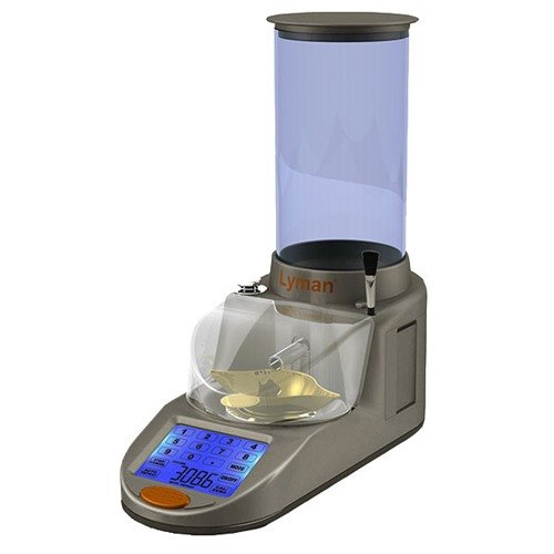 Das kompakte Gen6 Pulver-System spart Platz, bietet präzise 1/10 Grain Genauigkeit, 2 Grain pro Sekunde und eine Auto-Repeat-Funktion für müheloses Nachladen.