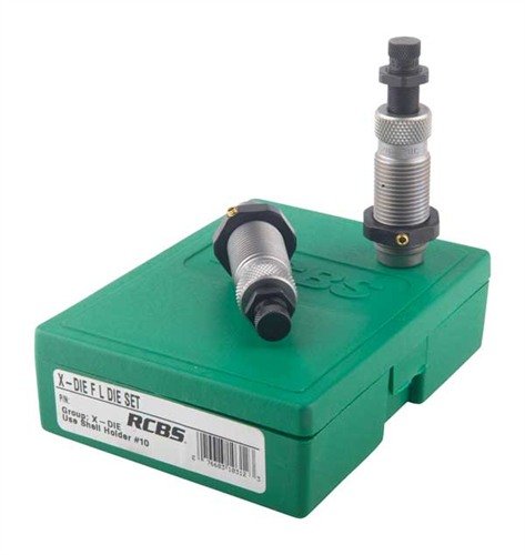 Mit dem X-FULL LENGTH DIE SET von RCBS musst du die Hülsen nur einmal trimmen! Die X-Dies reduzieren das Wachstum und erhalten die Präzision ohne Verlust der Lebensdauer.