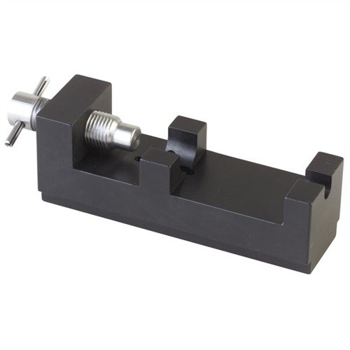 Mit dem AR-15/M16 Bolt Ejector Tool von YOUNG MFG kannst du sicher und effektiv deinen Bolt warten, Teileverluste verhindern und die Handhabung im Feld erleichtern.
