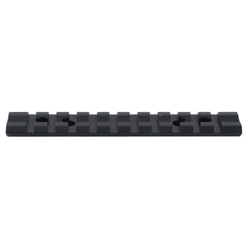 Das MOSSBERG 500 BASE SYSTEM von WEAVER passt perfekt auf deine Mossberg 500 und bietet eine stabile Basis für Zubehör und verbesserte Leistung.