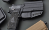 Das BGS Malin Holster für die Walther PDP 4.5'' bietet dir eine sichere Aufbewahrung, schnellen Zugriff und ist bequem zu tragen - perfekt für deine Bedürfnisse!