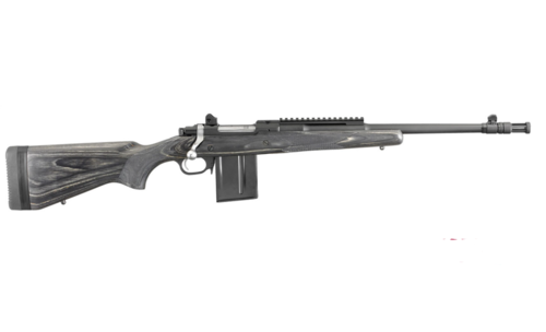 Die RUGER Gunsite Scout Rifle MFD in .308Win bietet dir eine hervorragende Präzision, Vielseitigkeit und eine robuste Bauweise für jedes Abenteuer.